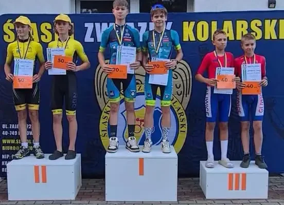 Marcel Syta ze srebrnym medalem Mistrzostw Śląska w kolarstwie