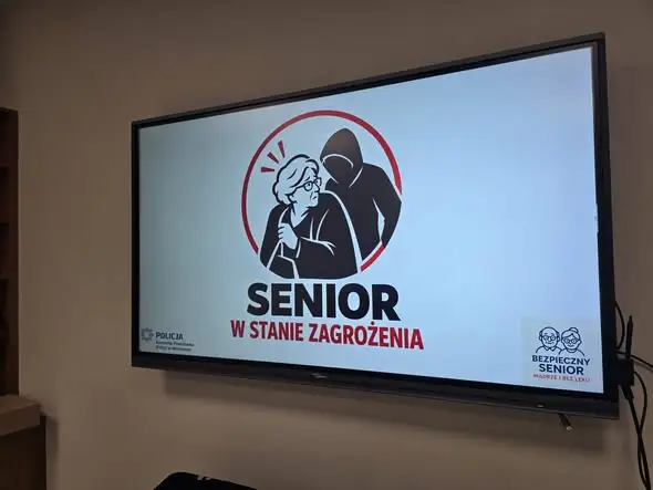 Mikołowscy policjanci edukują seniorów z Uniwersytetu Trzeciego Wieku