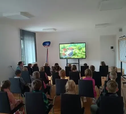 Przedszkolaki z Gostyni odwiedziły bibliotekę w Wyrach przed Nocą Bibliotek