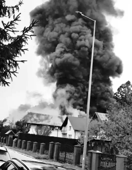 Tragedia w Nisku: dwaj strażacy zginęli podczas akcji gaśniczej