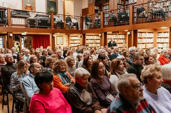Mariusz Szczygieł oczarował Mikołów podczas Festiwalu Jazz&Literatura