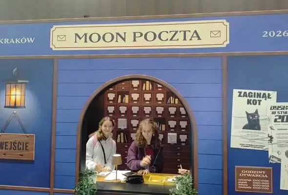 Młodzież z klas 4–8 odkrywała świat literatury na Targach Książki w Krakowie